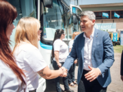 Flamantes colectivos a GNC prestarán servicio desde mañana en las líneas A1, B1 y C1 de Tamse