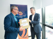 El Ente Metropolitano entregó 100 mil dosis de paracetamol y 10 mil repelentes a quince ciudades parte