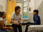 En febrero continúan los operativos itinerantes barriales para obtener el Certificado Único de Salud