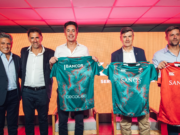 Passerini acompañó a los Dogos XV en la presentación oficial del plantel y de las nuevas camisetas