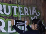 La Municipalidad clausuró una verdulería que arrojaba sus residuos en la vía pública