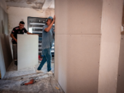 La obra de remodelación y refuncionalización del Centro de Salud de barrio Mercantil Anexo tiene un 70% de avance