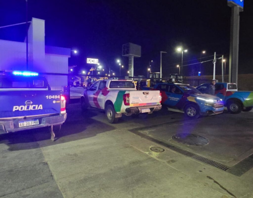 Se desarticuló una fiesta clandestina con más de 1.500 personas en Villa Esquiú