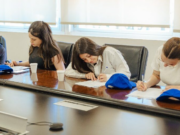 “Transición de la escuela al mundo del trabajo”: la Municipalidad y 20 empresas ofrecieron talleres sobre inserción laboral