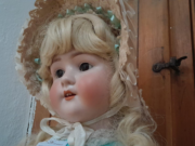 El Museo San Alberto inaugura la exposición muestra “Muñecas y memoria, un recorrido por nuestra infancia”