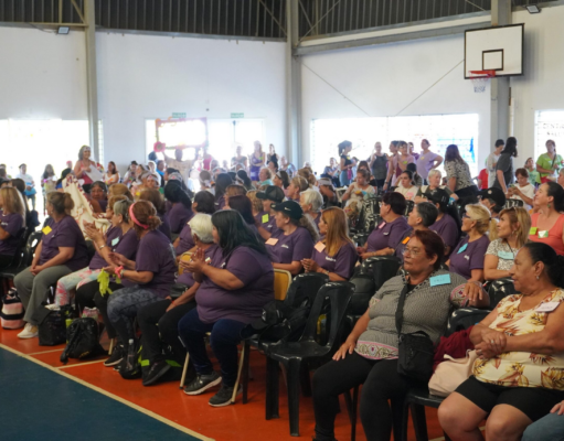 Mas de 200 mujeres que concurren a los Centros de Salud Municipales participaron de una jornada de bienestar y reflexión