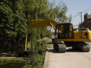 En 42 días de trabajo retiraron 2.963 toneladas de residuos del Canal Maestro Sur