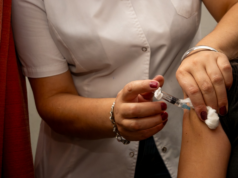 La Municipalidad se suma a la vacunación contra el Dengue para personas de hasta 59 años