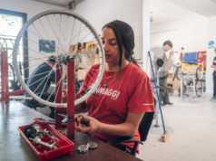 Con el apoyo del programa Ciudad Activa, la Fundación Jean Maggi ofrece oportunidades laborales a jóvenes con discapacidad