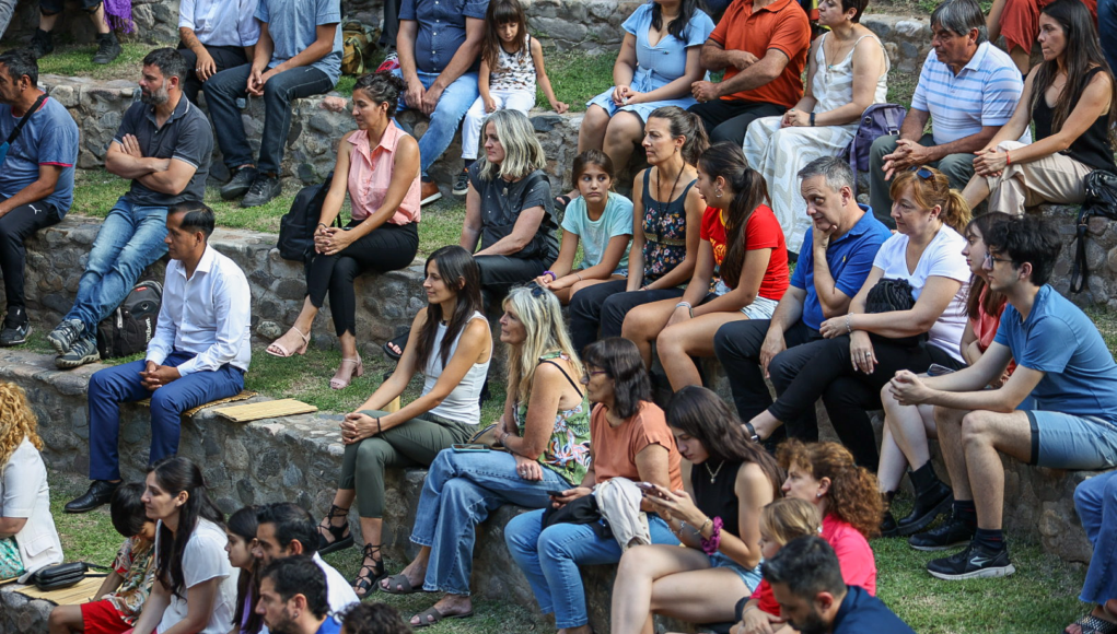 Últimos días para inscribirte al taller “Flores que vuelan” de la ULA