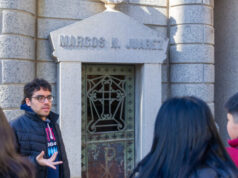 Familias amigas, parientes enemigos: un recorrido para conocer a las familias aristocráticas de la Córdoba de Antaño “Familias amigas, parientes enemigos”: un recorrido para conocer a las familias aristocráticas de la Córdoba de Antaño