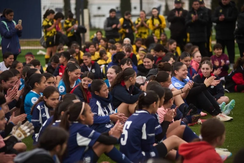 Una jornada especial para Las Matadoras por el Mes de las Infancias - Club Atlético Talleres